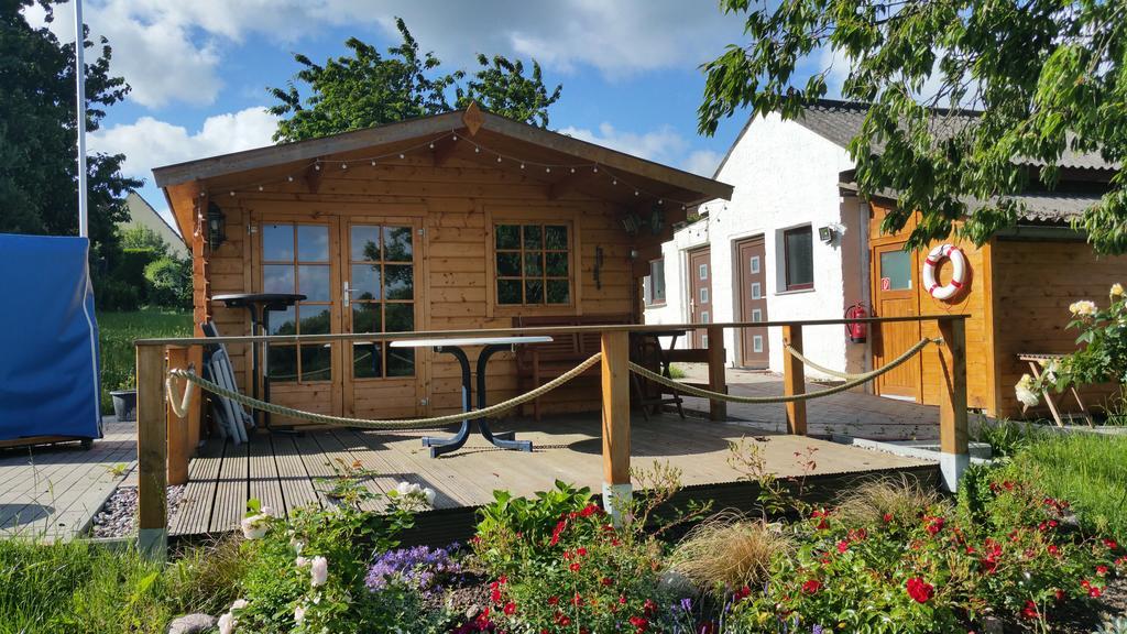 Ferienwohnungen Am Kleinen See Bergen Auf Rugen Kültér fotó